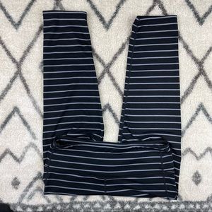 Athleta Cropped Pants